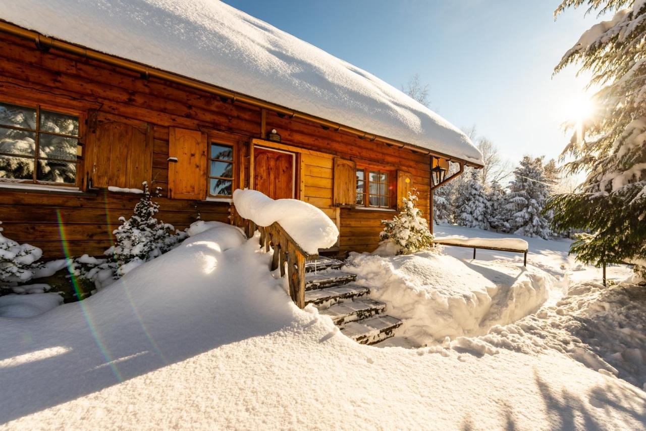Jarzebata Holiday home *